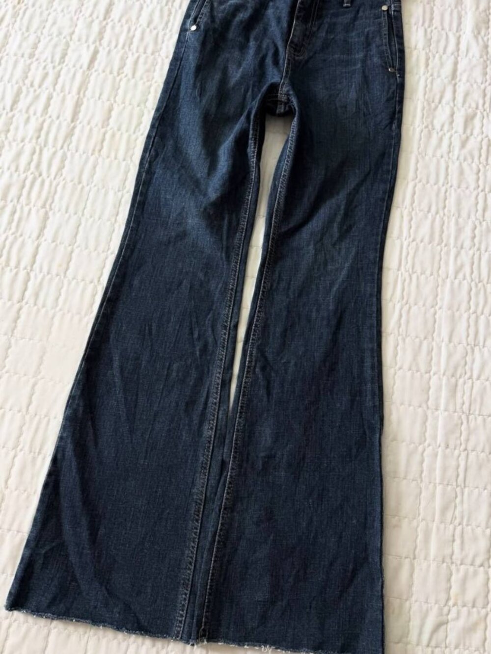 Vintage Dark Wash Wide Leg Flare Jeans - Picture 3 of 5